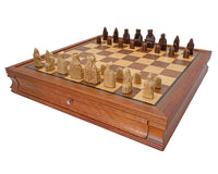 Regency Chess Isle of Lewis og mahogniindrammet kabinet Luksus Skaksæt